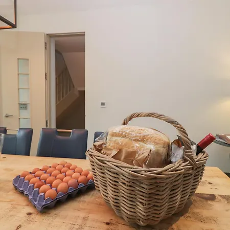 Tatil Evi The Boundary